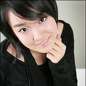 Younha - List pictures