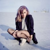 Empress Of - List pictures