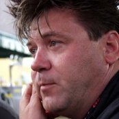 Crvena Jabuka - List pictures