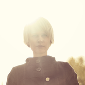 Jenny Hval - List pictures