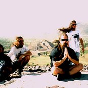 Master - List pictures