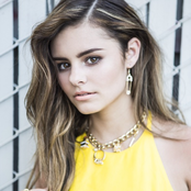Jacquie Lee - List pictures