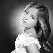 Jackie Evancho - List pictures