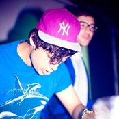 Futurecop! - List pictures