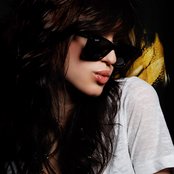 Kate Voegele - List pictures