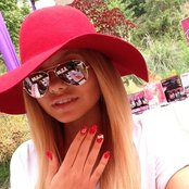 Alli Simpson - List pictures