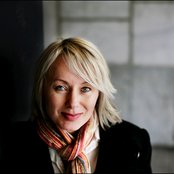 Louise Hoffsten - List pictures