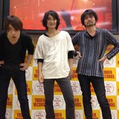 Does - List pictures