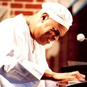 Chuchito Valdes - List pictures