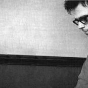 Rivers Cuomo - List pictures