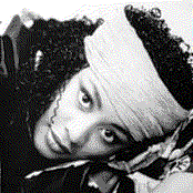 Kim English - List pictures