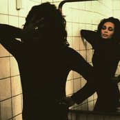 Caroline Henderson - List pictures