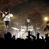 Wolfmother - List pictures