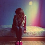 Oh Wonder - List pictures