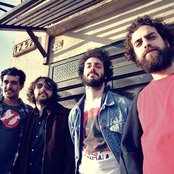 Revólver - List pictures