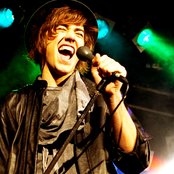 Matt Corby - List pictures