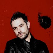 Tom Baxter - List pictures