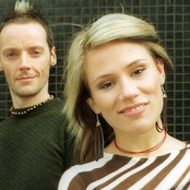 Bachelor Girl - List pictures