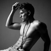 Danny Saucedo - List pictures