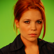 Holly Brook - List pictures