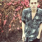 Gabriel Bruce - List pictures