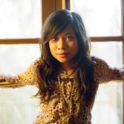 Zee Avi - List pictures