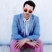 Travis Bretzer - List pictures