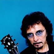 Iommi - List pictures