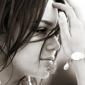 Vanessa Hudgens - List pictures