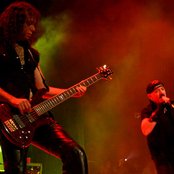 Angeles Del Infierno - List pictures