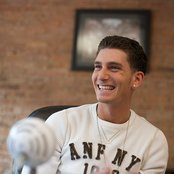 Donnie Klang - List pictures