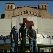 Los Lonely Boys - List pictures