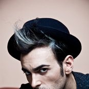 Marco Mengoni - List pictures