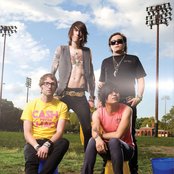 Metro Station - List pictures