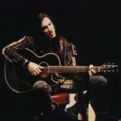 Nuno Bettencourt - List pictures