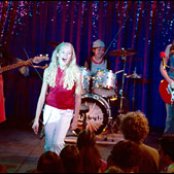 Zetta Bytes - List pictures