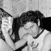 Snakefinger - List pictures