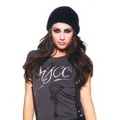 Nikki Flores - List pictures