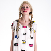 Petite Meller - List pictures