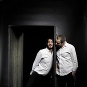 Tiefschwarz - List pictures