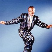 Mc Hammer - List pictures