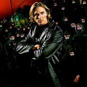 Avery Watts - List pictures