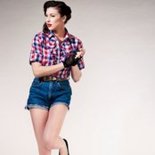 Lanie Lane - List pictures