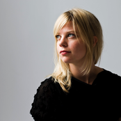 Basia Bulat - List pictures