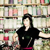 Hindi Zahra - List pictures