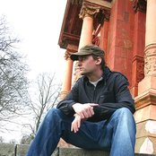 Bonobo - List pictures