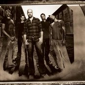 Chris Daughtry - List pictures