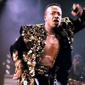 Mc Hammer - List pictures