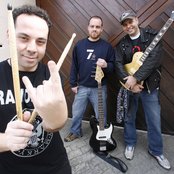 Banda Sos - List pictures