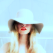 Petite Meller - List pictures